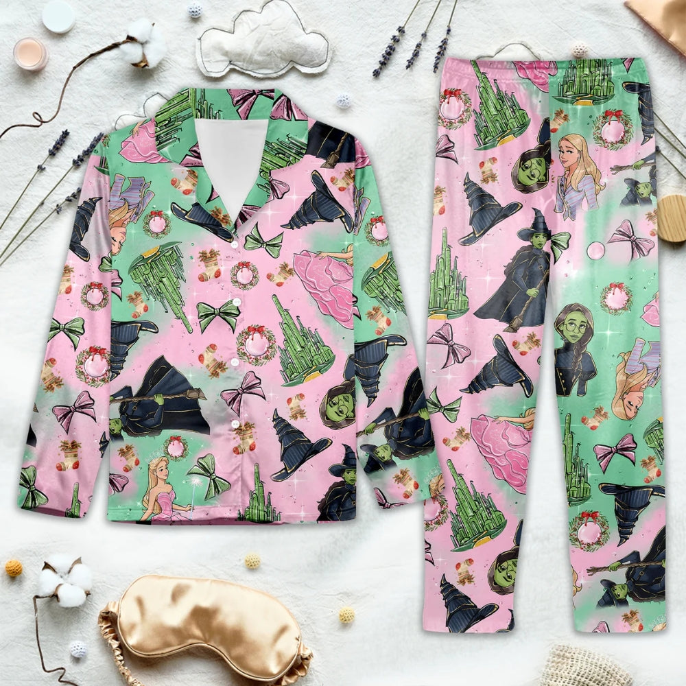 Colorful pajama set with the iconic colours of Glinda and Elphaba