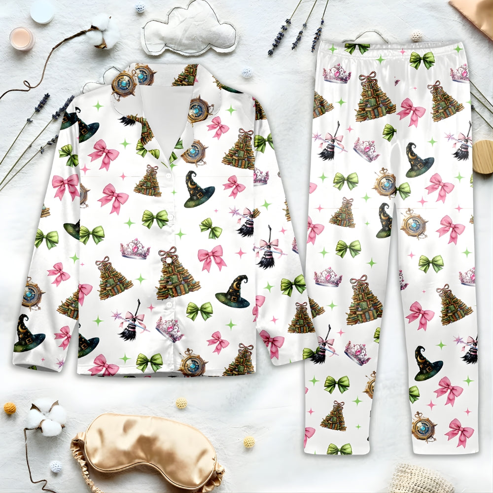 Pajama set with witch-themed pattern and coquettish Wicked-themed details on a light background